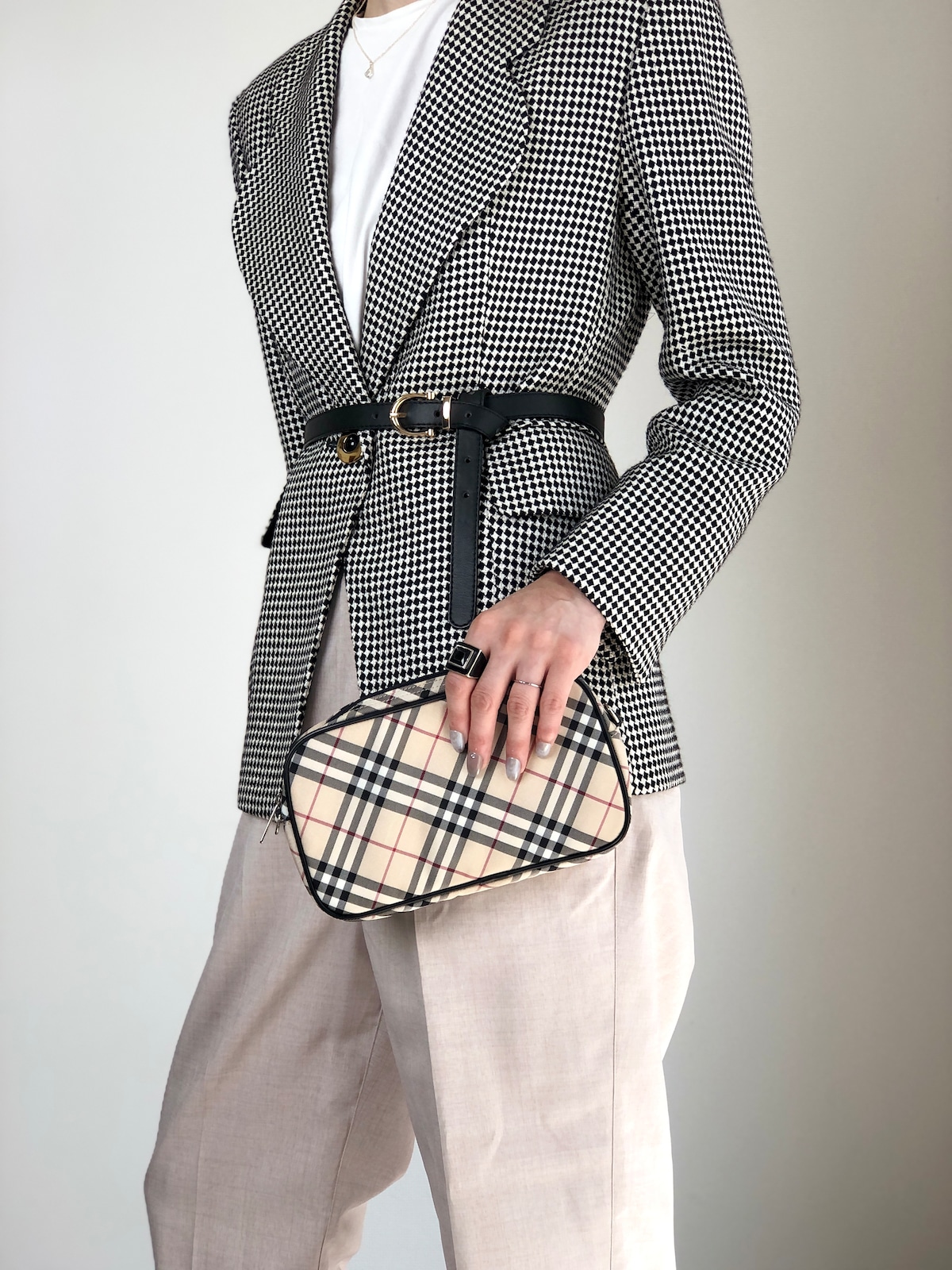 BURBERRY バーバリー ノバチェック ショルダーバッグ ベージュ 