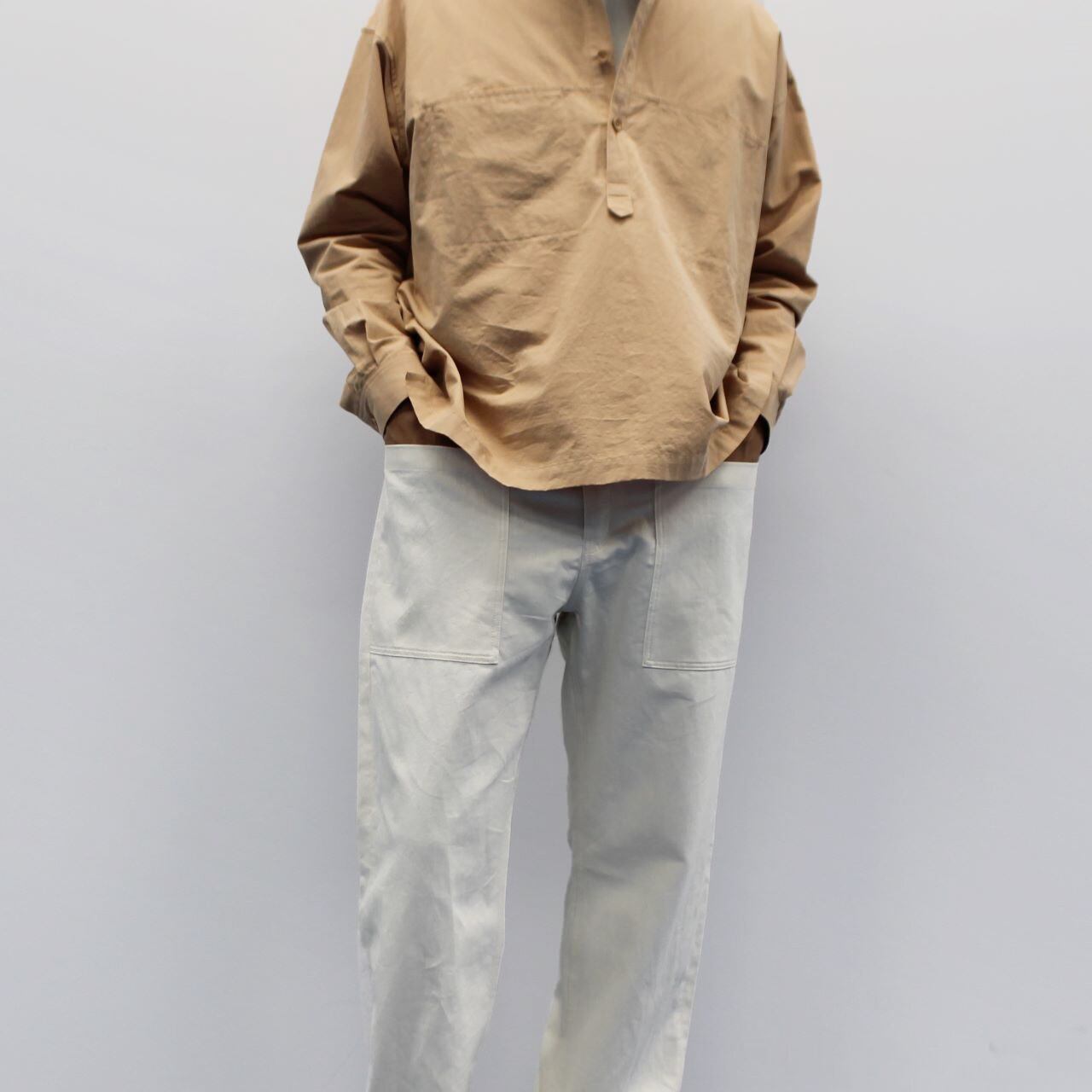 white mailsホワイトメイルズ COTTON PAPER WASHED POPLIN BAND COLLAR PULLOVER SHIRTポプリン バンドカラー プルオーバーシャツ新品【3(メンズL)】【MSHA72813】