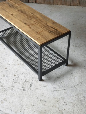 IRON MESH BENCH