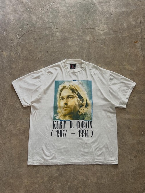 Kurt Cobain フォトプリントTシャツ giant USA製 XL バンドT