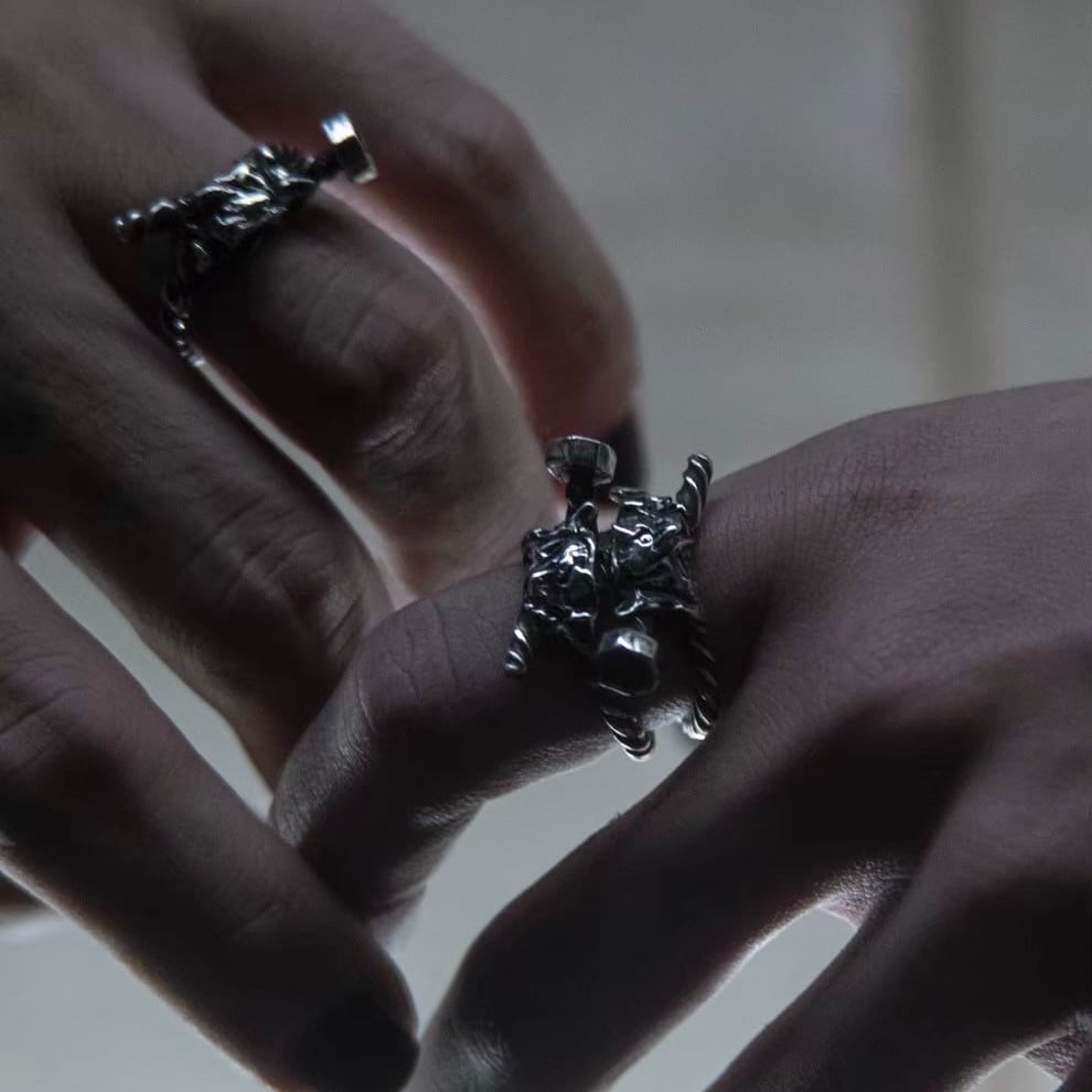 VAINON Destroyed Carabiner Necklace A Necklace That Looks — and