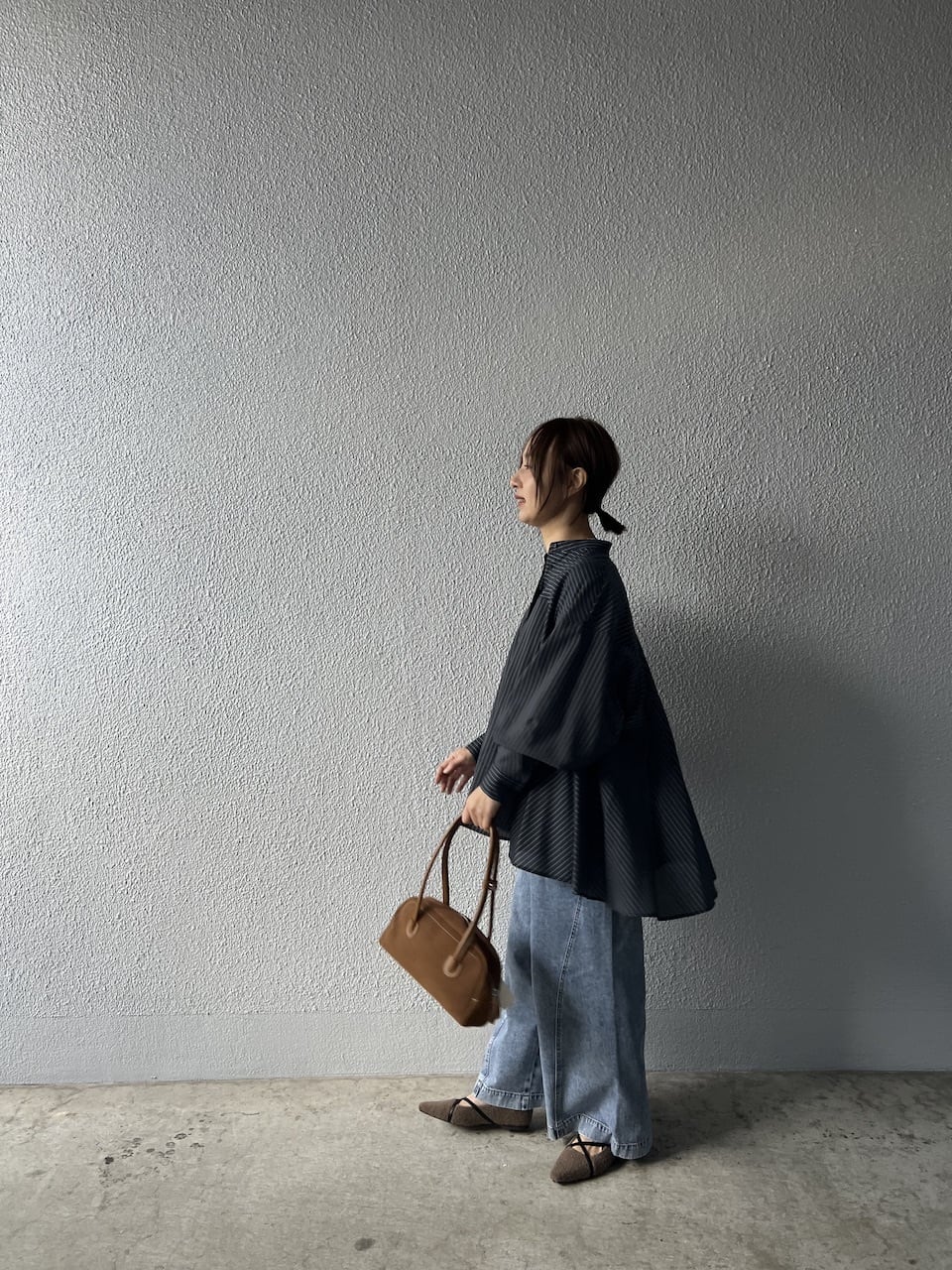 【PASSIONE】ストライプフレアシルエットシャツ