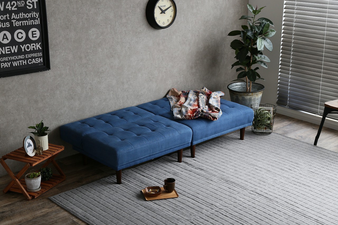 Colton リクライニング式ソファベッド