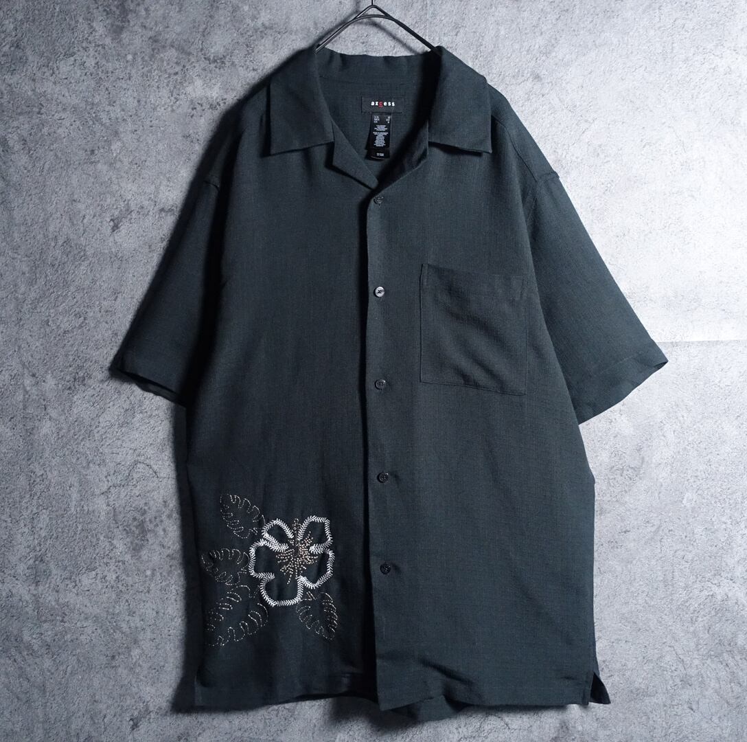 black flower pattern embroidery design open collar shirt