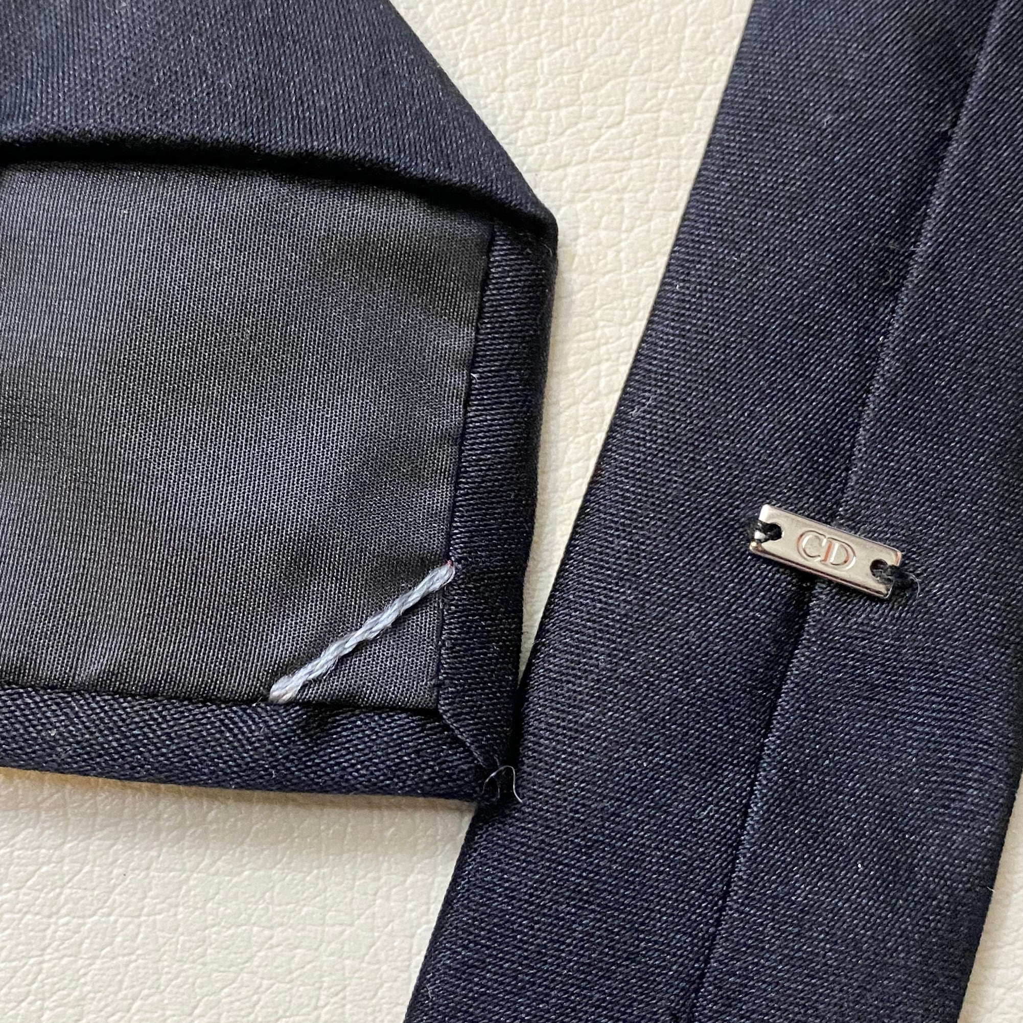 DIOR HOMME black color “bee” woven silk tie | NOIR ONLINE