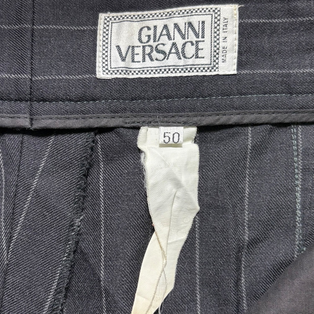 GIANNI VERSACE stripe suits set-up
