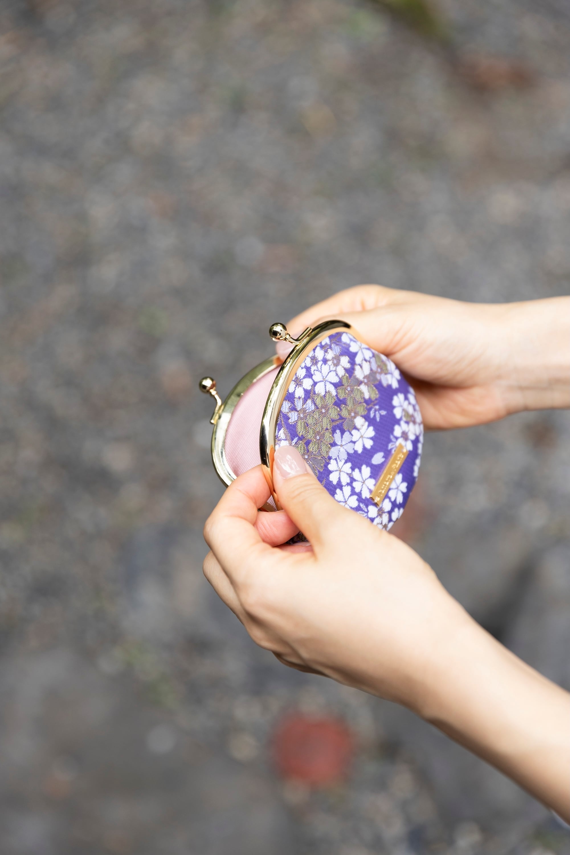 西陣織がま口財布 SAKURA / NWG4 | Tomorrow Fabric