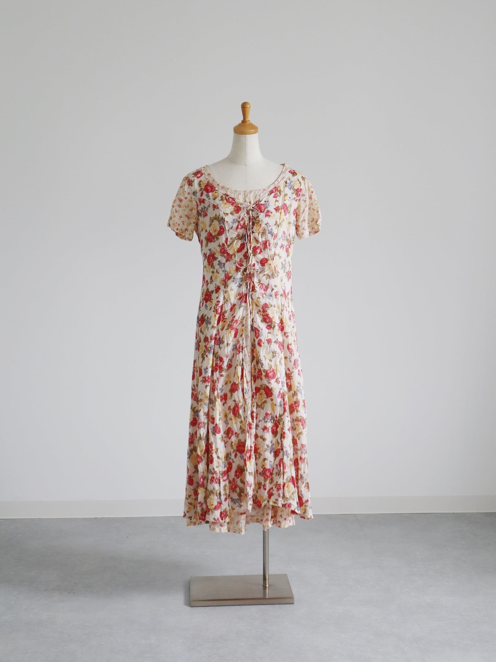 flower Lace-up design dress