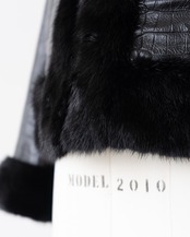 〈miu miu〉Fur-trimmed faux leather jacket