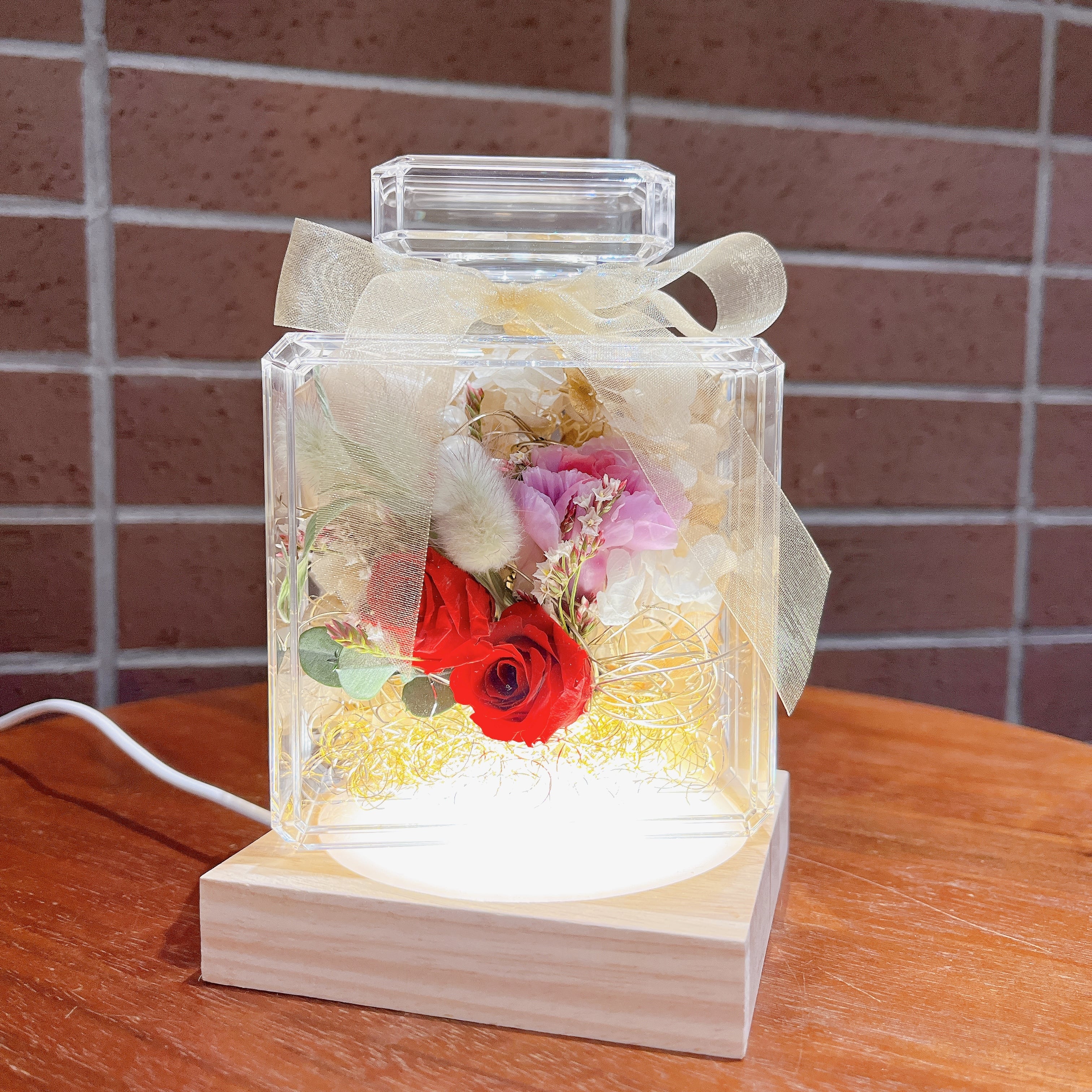 [非売品] ニューバランス　ライトインテリア　ディスプレイ　看板　置物　送料無料 楽天市場】ディスプレイ キューブ L ブラス ゴールド shesay 志