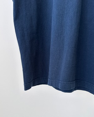 -INDEPENDENT-Vintage 00s Old English t-shirt