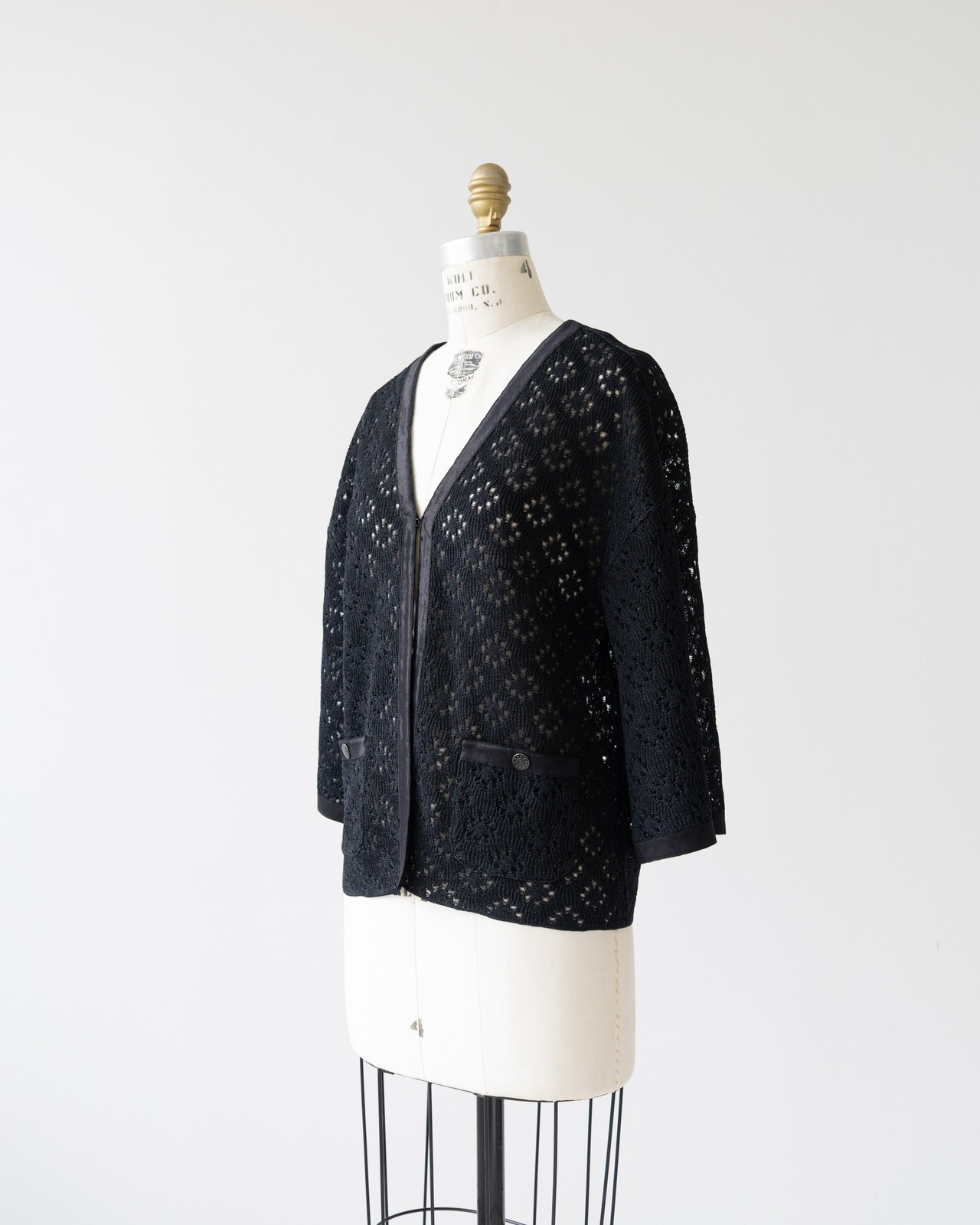 〈CHANEL〉Lace Blouse P45705 K05692