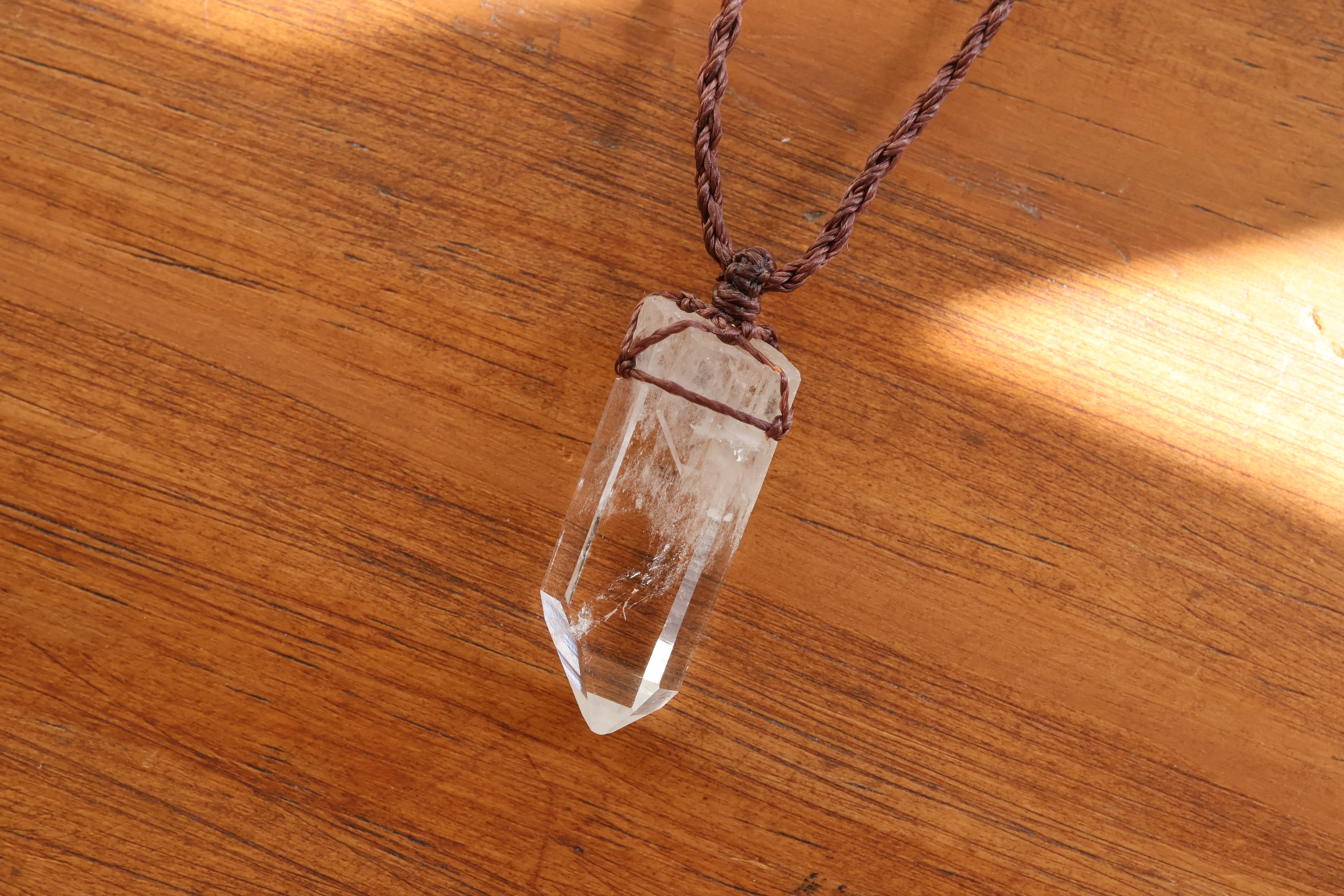 ヒマラヤ水晶ネックレス マカルー産 | 石垣島の夜光貝アクセサリーと