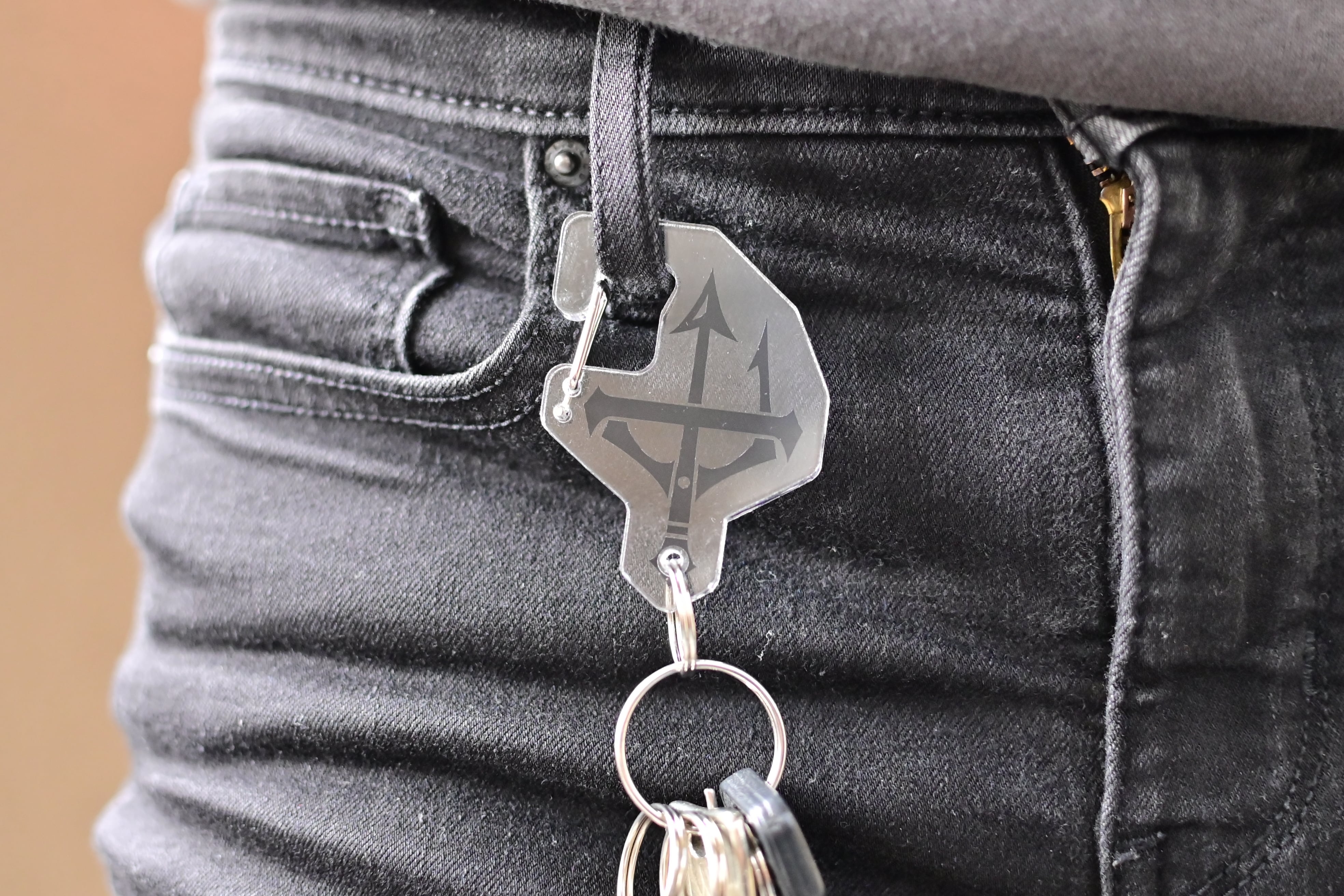 TRiDENT アクリルスタンド 4点セット TRiDENT アクリルスタンド 4点セット Amazon.co.jp: Travis