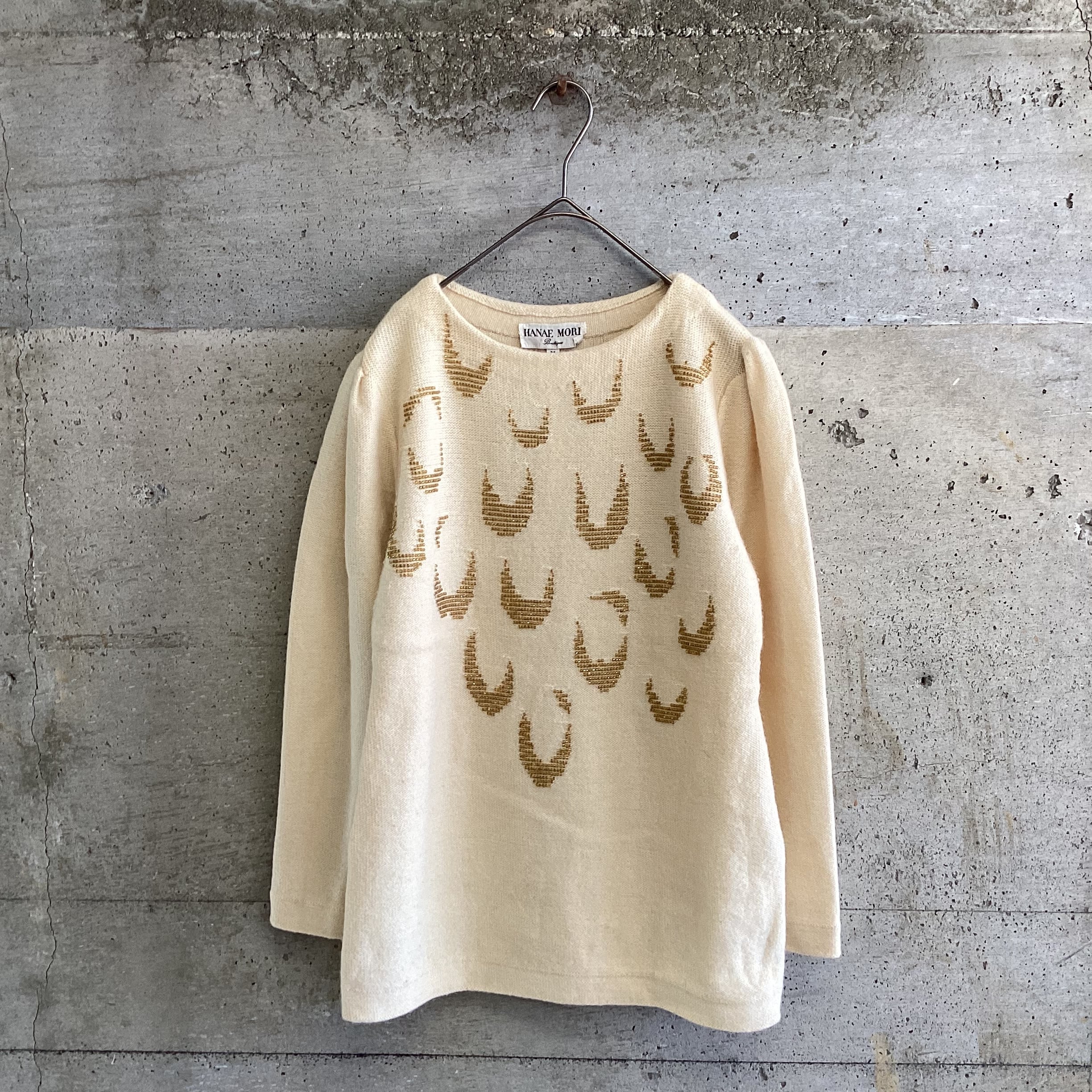 chipped bead pattern knit