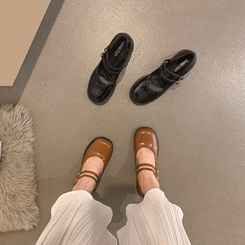 スタンダードサマーレッドバックルレザー 靴 シューズ レトロ 夏物 フェイクシューズ52005154300