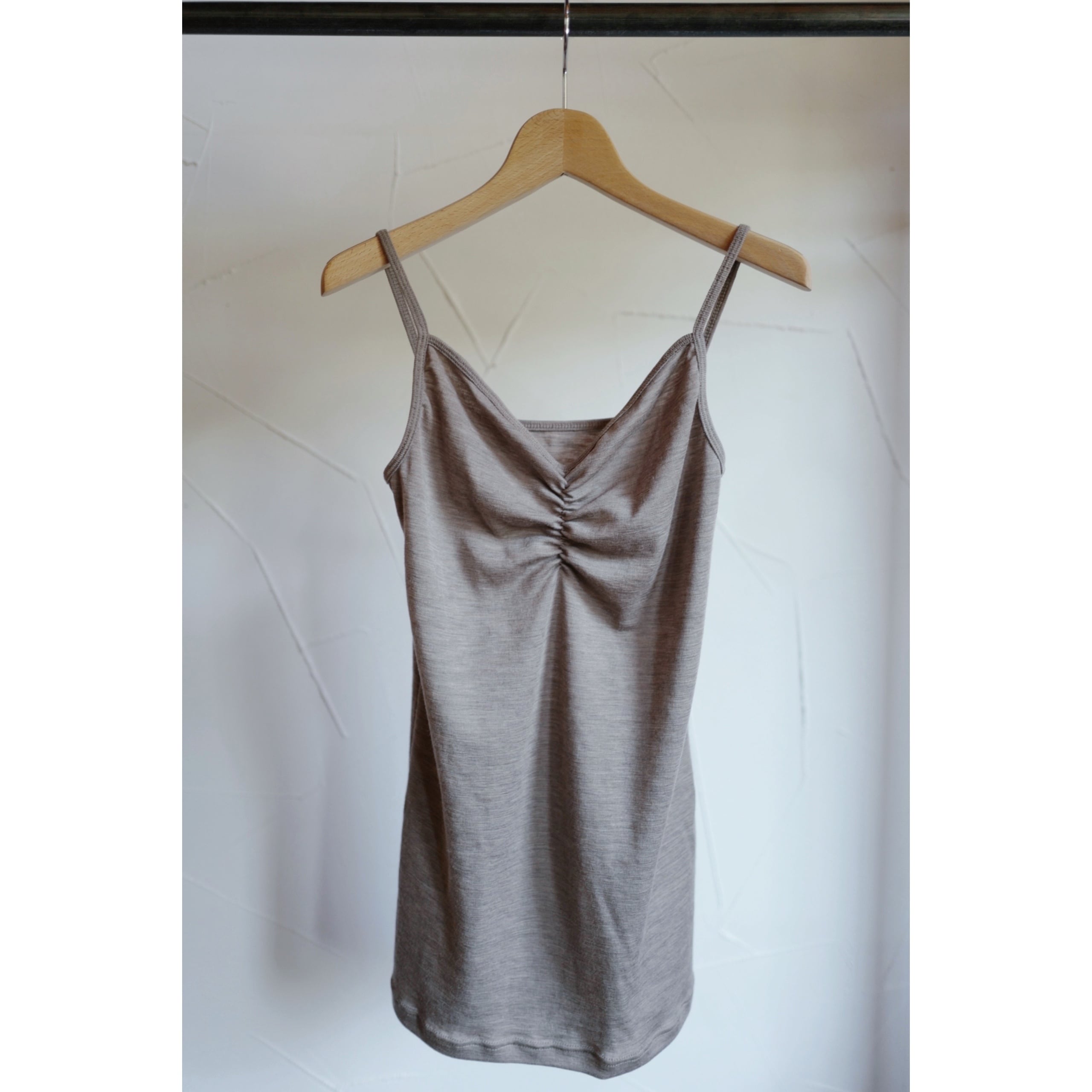 JOHA │メリノウール×シルクキャミソール SARA（sesami）Women's / S,M