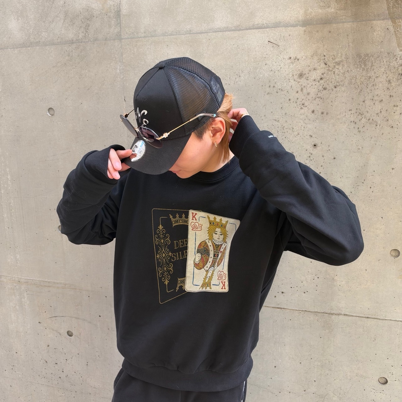 Dees Silent KING CARD グラフィックスウェット / Black | DeesSilent
