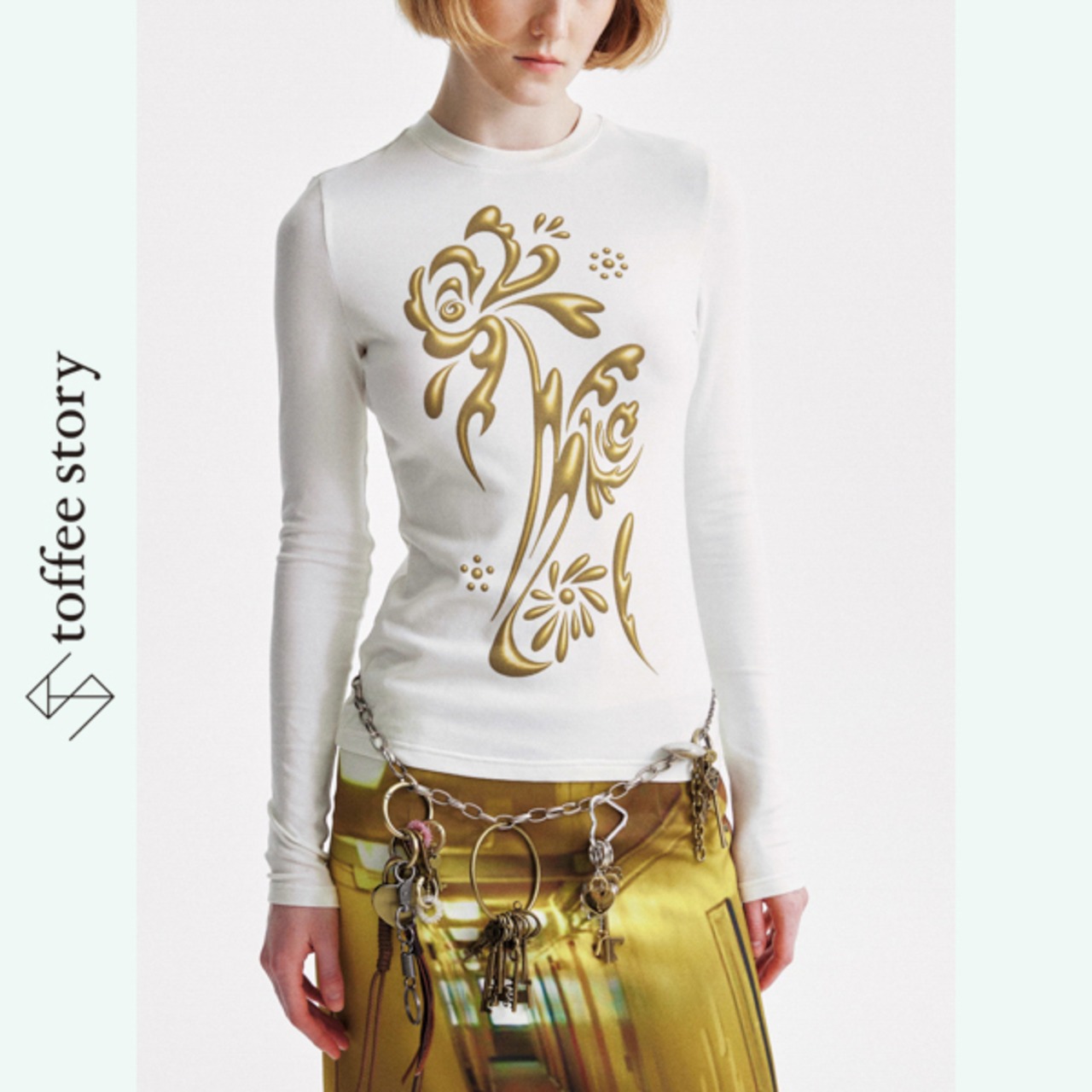 アートな胸騒ぎゴールドフラワーT 《B0023》