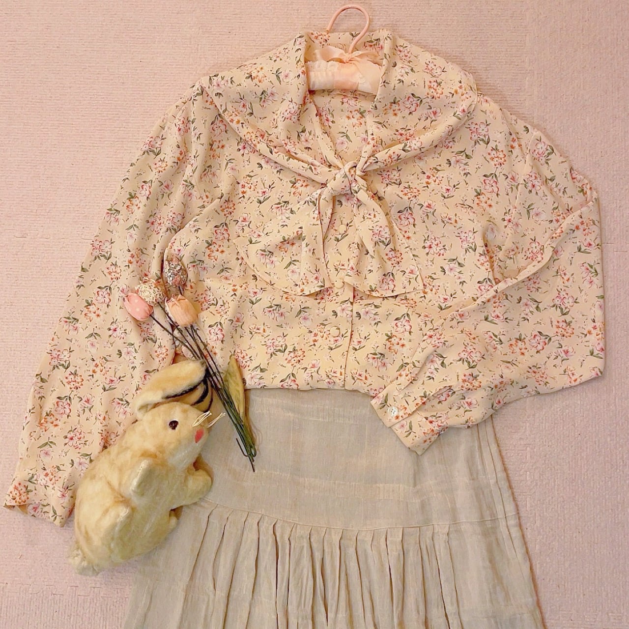 pale pink sailor collar blouse