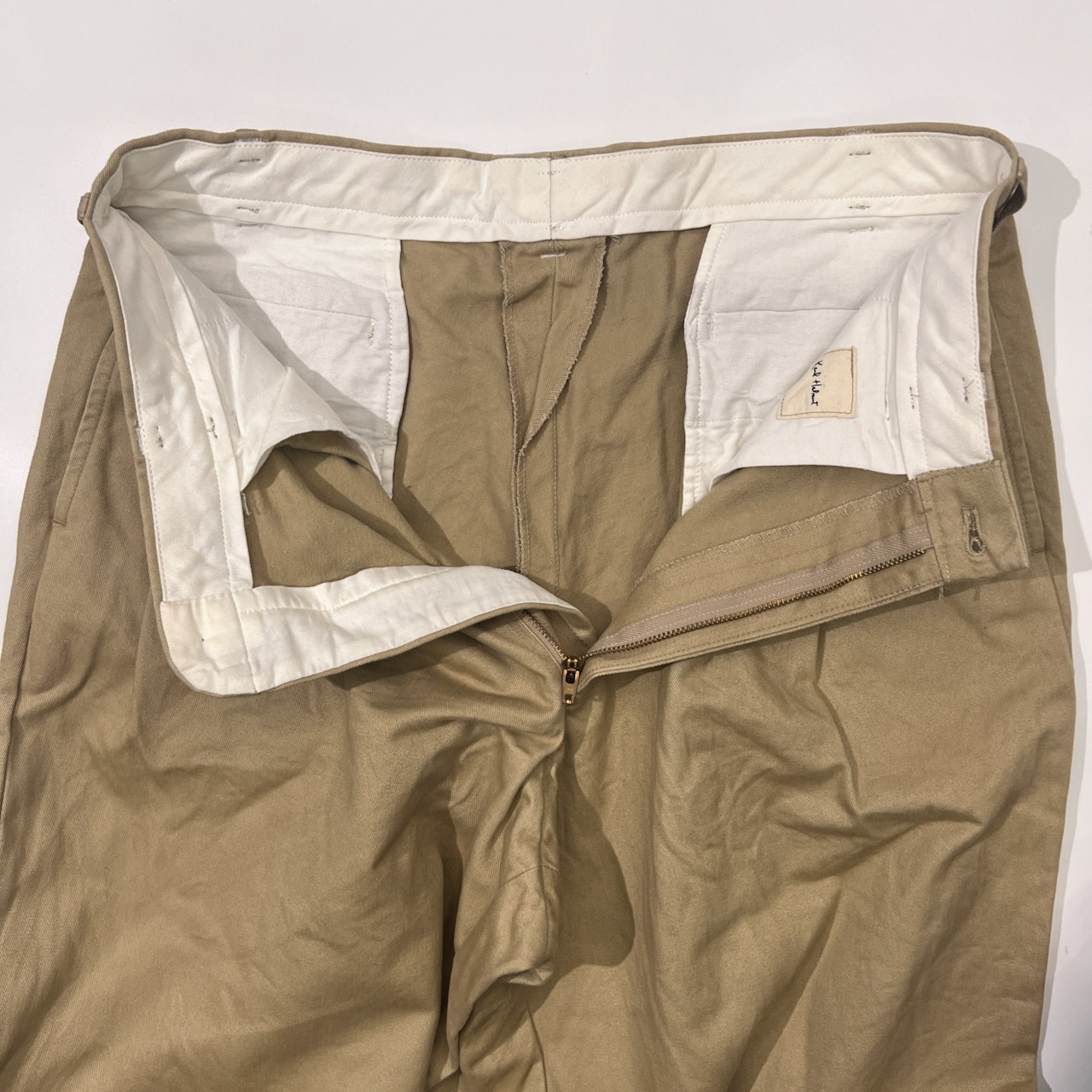Karl Helmut カールヘルム ツータック チノパン サイズ LL /ベージュ