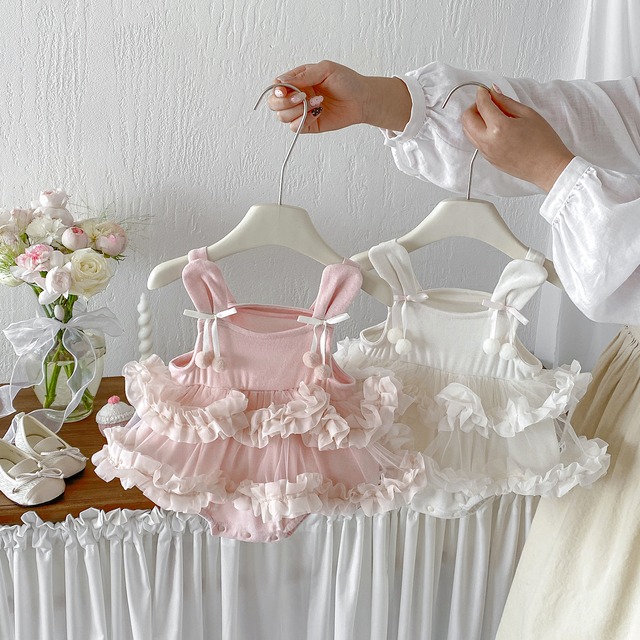 【BABY】うさ耳ニットチュールフリルロンパース - 4