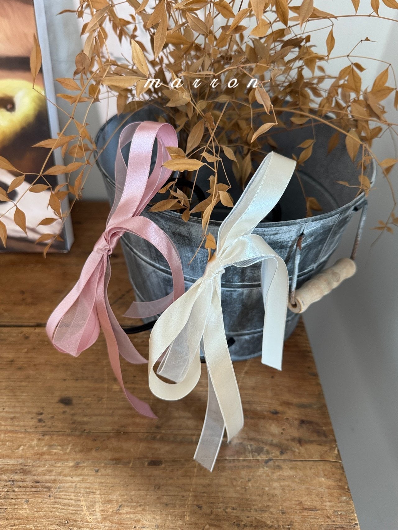 【即納】Mリボンカチューシャ