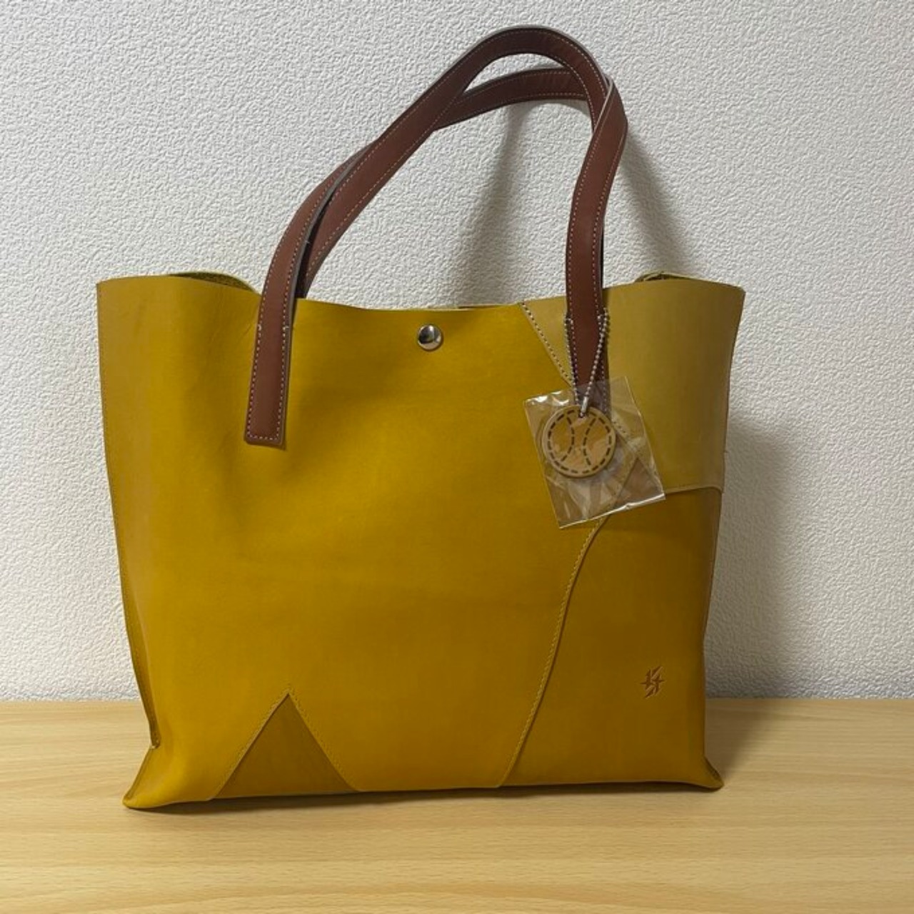 グローブレザー トートバック（横型） 【国産牛革】