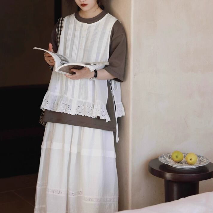 ワンダフルワールド　総フリル・ピンタックベスト ワンダフルワールド 総フリル・ピンタックベスト ワンダフルワールド