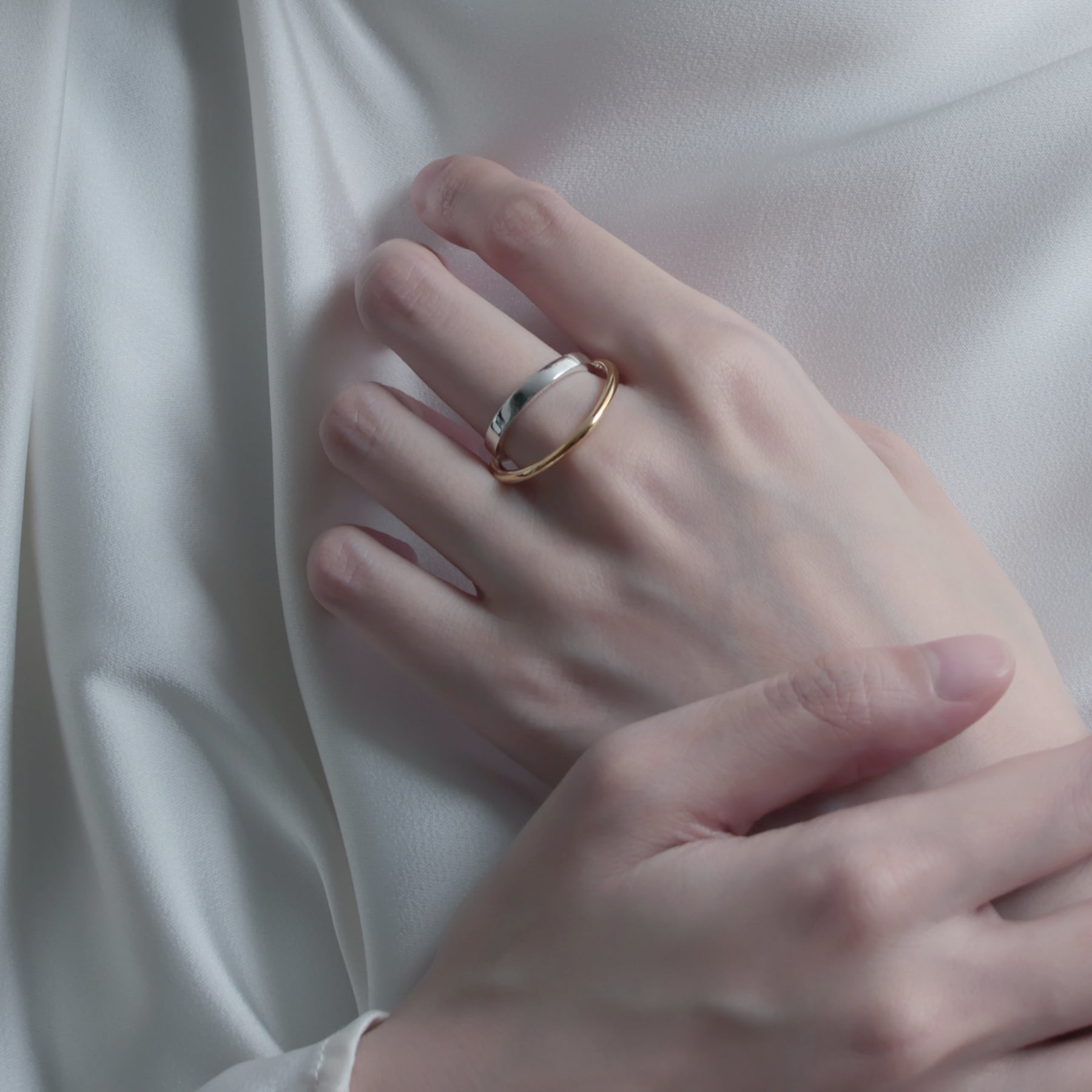 circle & oval overlap ring [luslep4] / Y2401CTR5247 | YArKA official