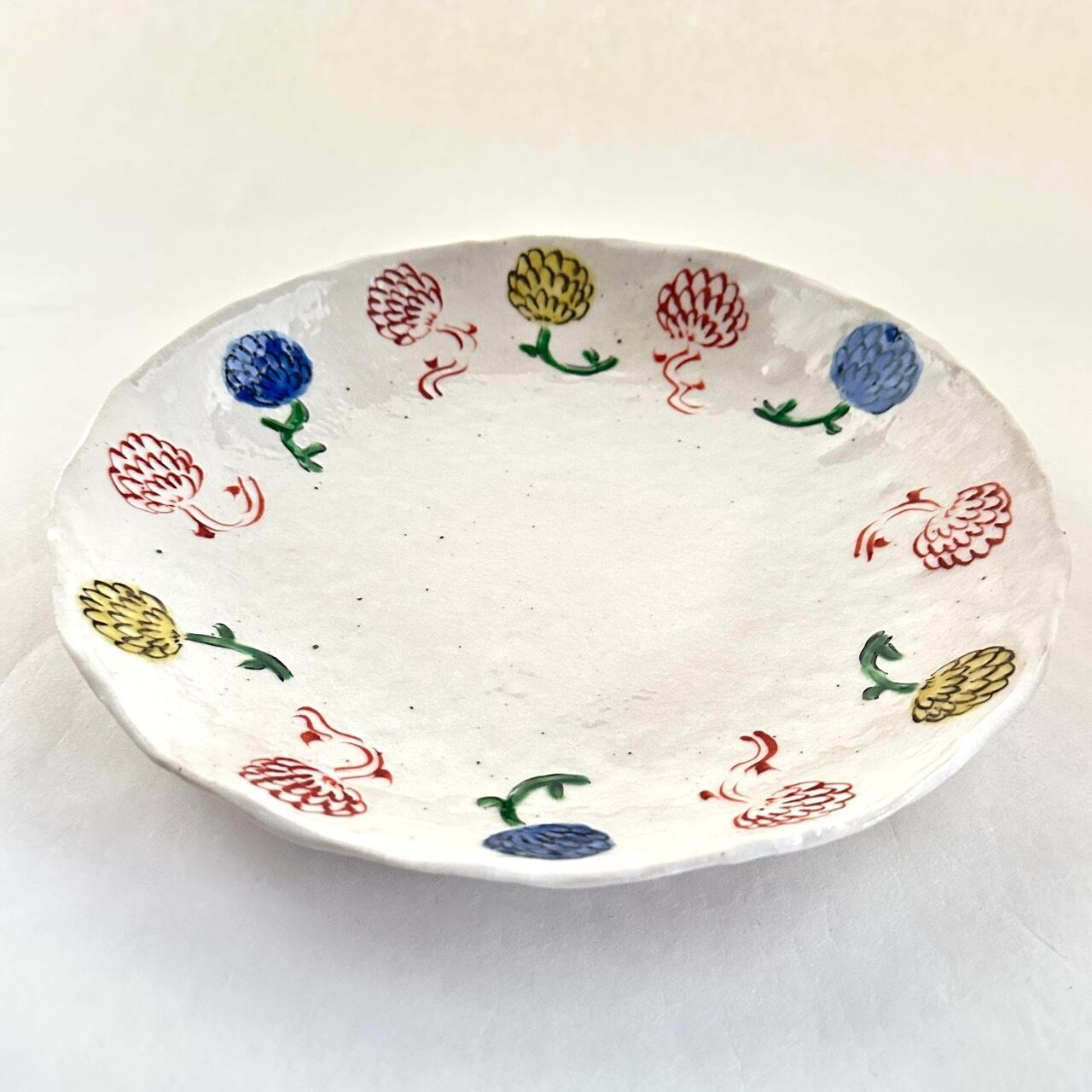 志野赤絵立花8.5寸深皿【榛澤宏】 | うつわや はんのき