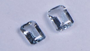 YouTube174-8 アクアマリン2石BOX