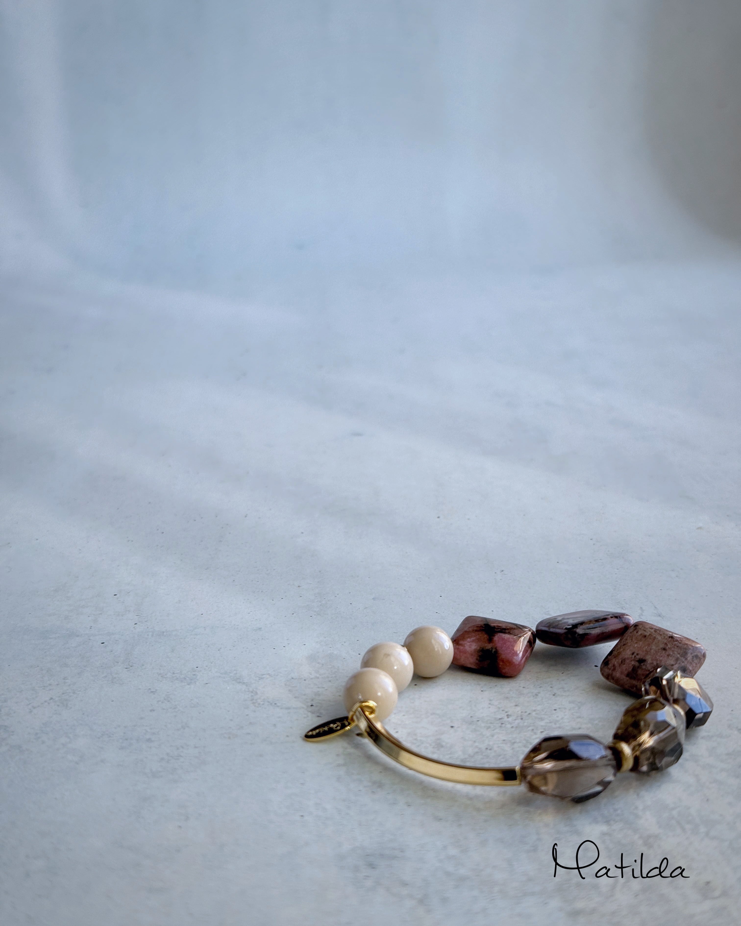 【再販】Tube & stone bracelet(ロードナイト×スモーキークォーツ×リバーストーン)