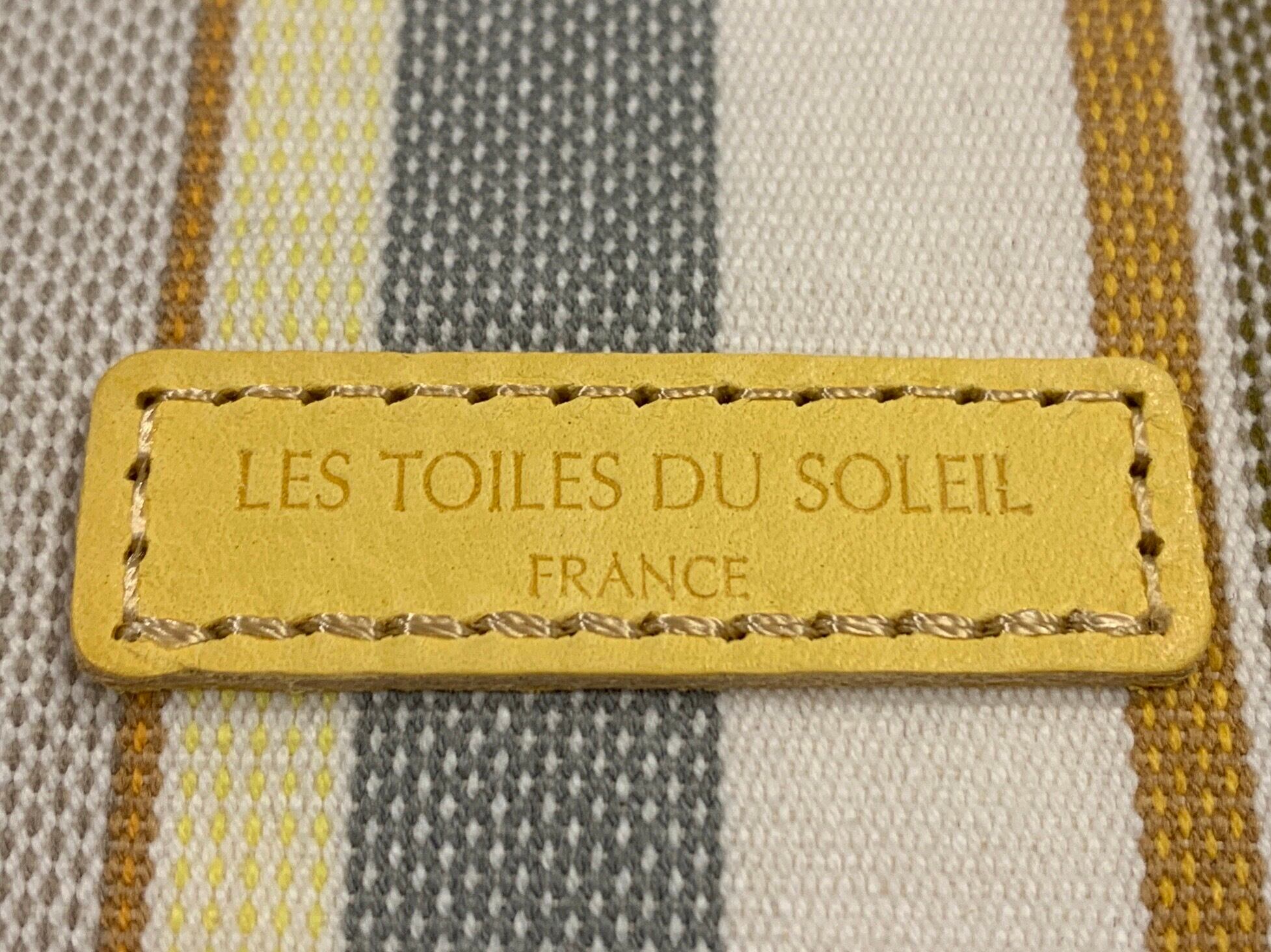 【LES TOILES DU SOLEIL】レザーミニウォレット Pt Trianon イエロー