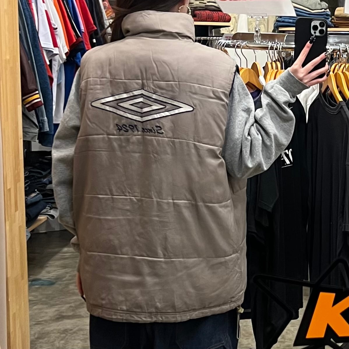 UMBRO /アンブロ】ダウンベスト | 古着屋KAKAVAKA