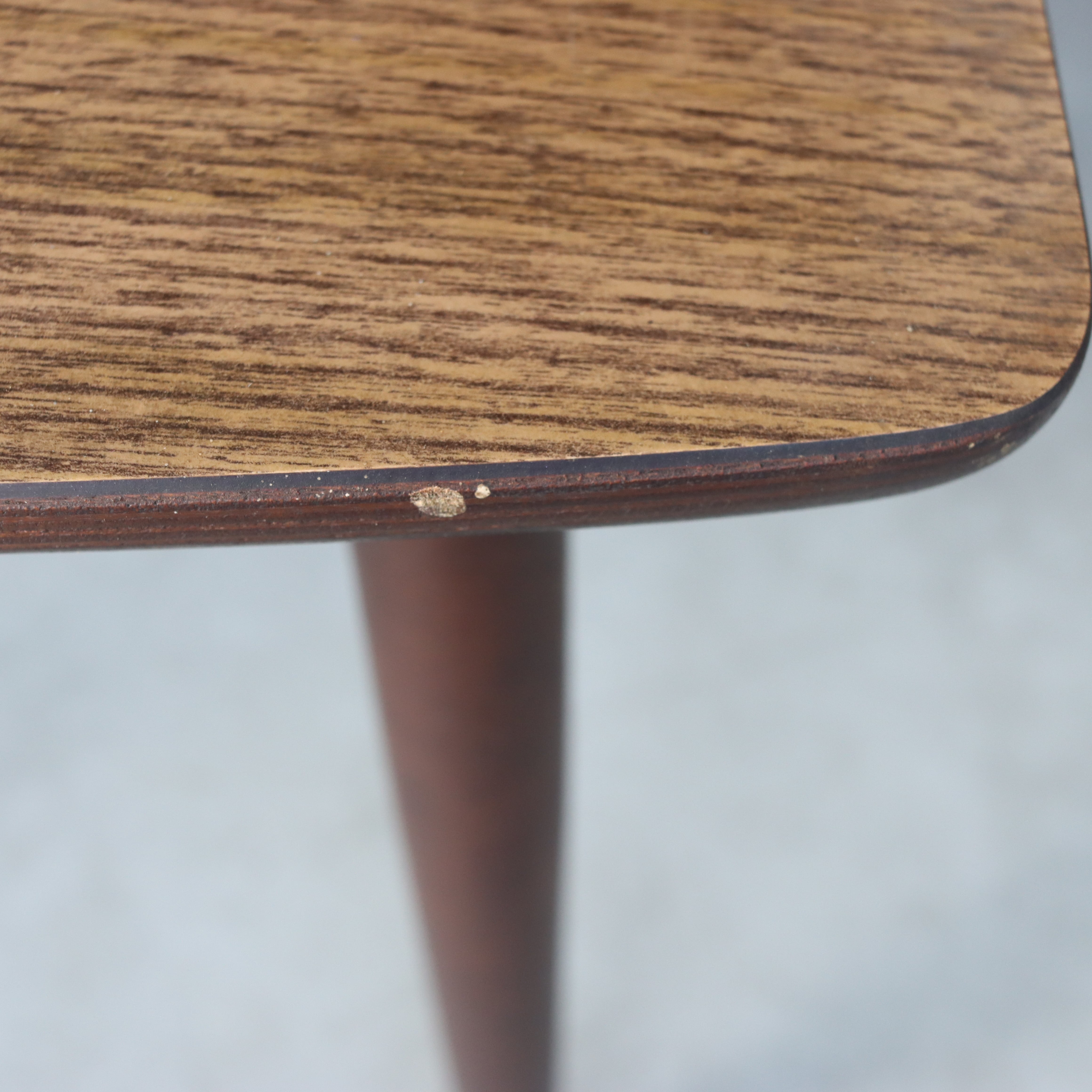 Retro Side Table オールドキツツキのサイドテーブル | clapp vintage