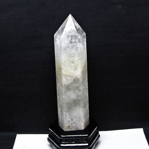 1.4Kg 水晶 六角柱 水晶 ポイント 原石 置物 台座付属 一点物 152-4727