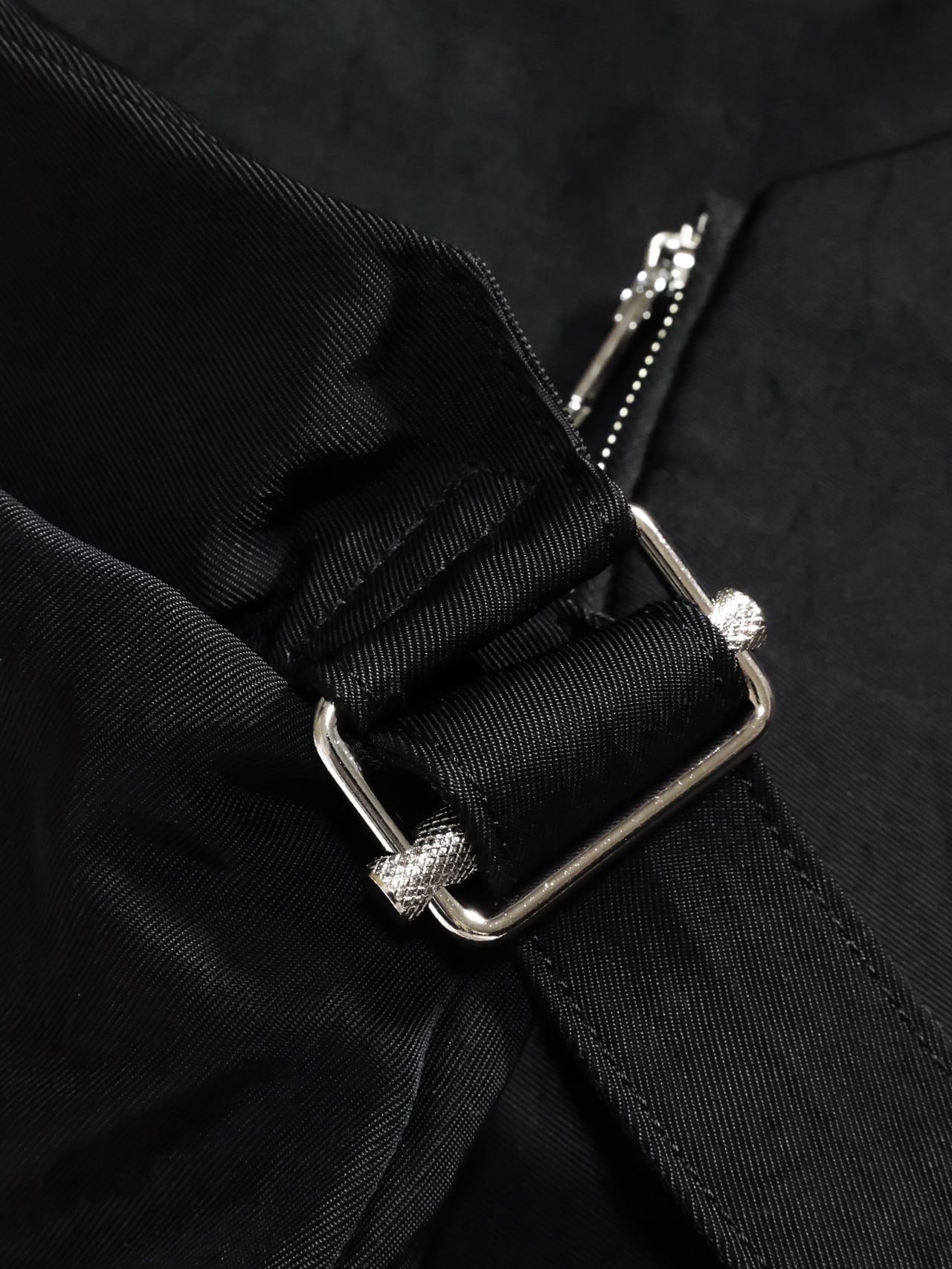 UNEEK BASEMNT - Discover independent style.