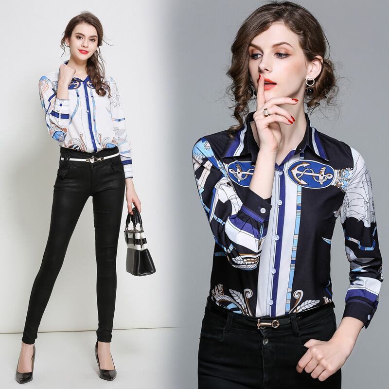 イカリ柄ブラウス