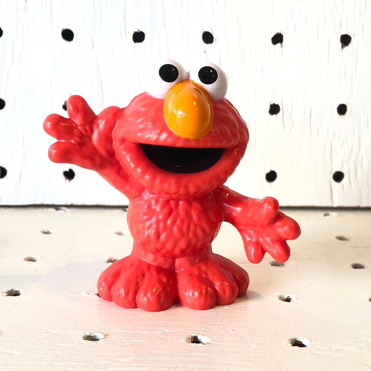 セサミストリート エルモ フィギュア Hasbro Playskool Sesame Street Elmo Figure The Puppez E Shop ザ パペッツ松本 Webショップ セサミストリート エルモ フィギュア Hasbro Playskool Sesame Street Elmo Figure The Puppez E Shop ザ パペッツ松本 Webショップ
