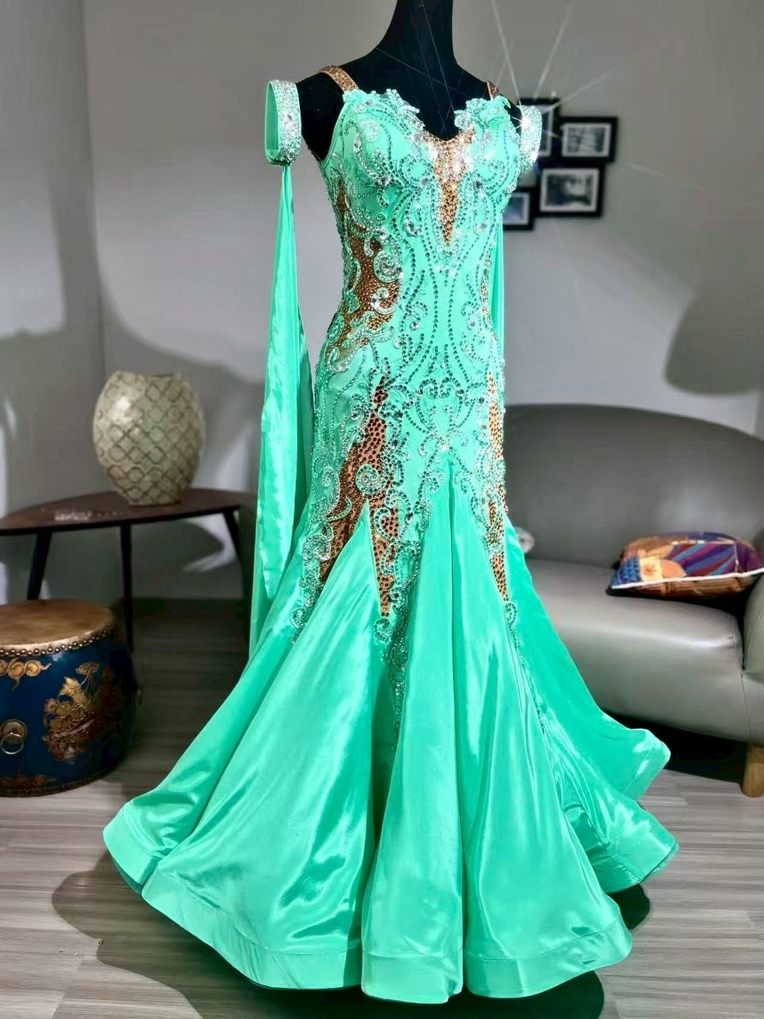 社交ダンスウェアSTUNNINGDANCEWEAR