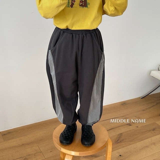 《送料無料》予約:切り替え配色パンツ【MIDDLENAME】