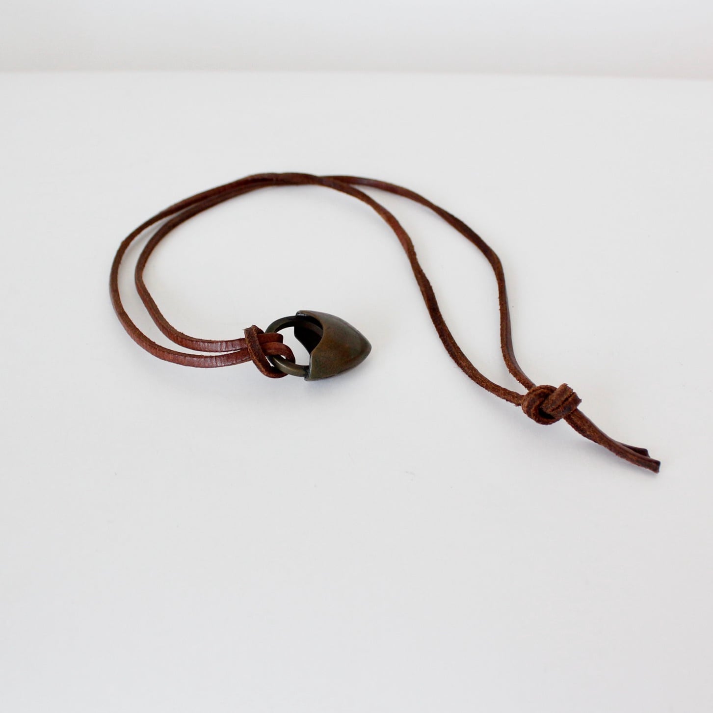 GOTI シルバーデザイン革紐ネックレス：GOTI-311-B ¥15,800＋tax