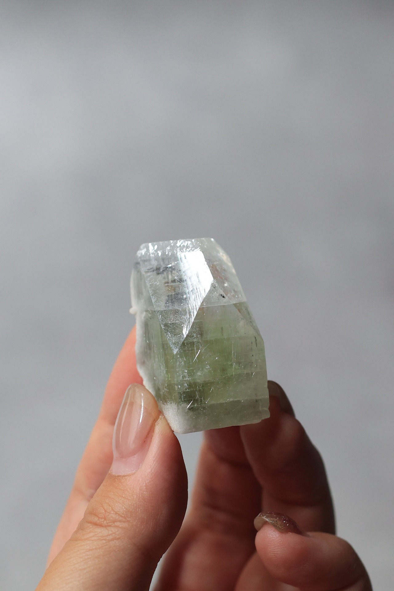 グリーンアポフィライト 「川のせせらぎ」Green Apophyllite ◇ 天然石・鉱物・パワーストーン・原石 | st00380