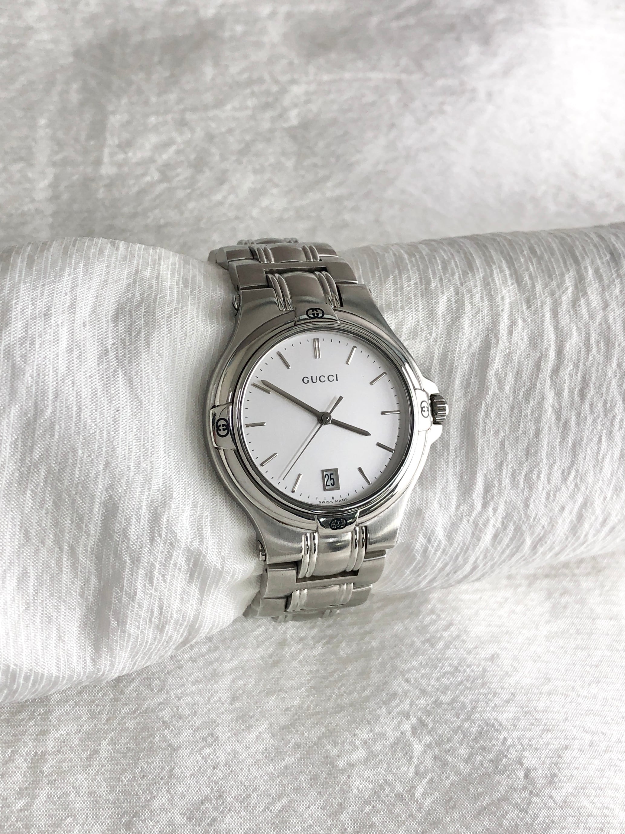 CELINE セリーヌ 腕時計 ゴールド ブラック 馬車 スクエア vintage