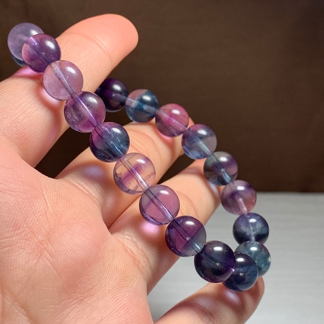 9.透明度高☆美フローライト・ブレスレット