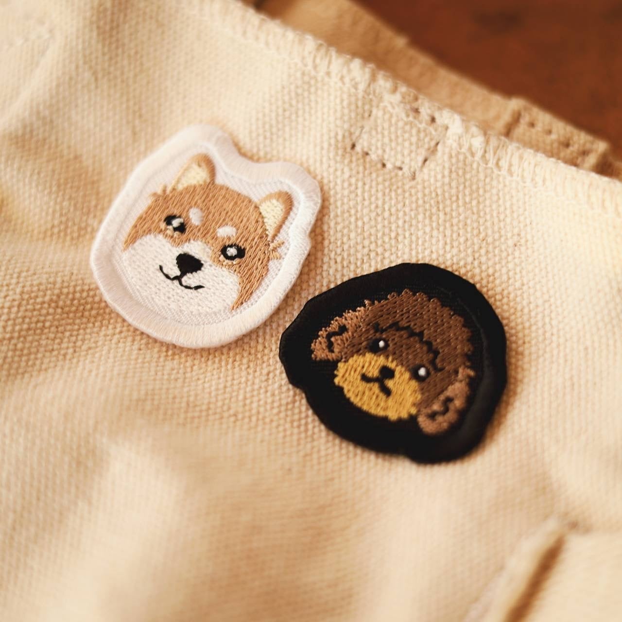ワッペン アニマル】オリジナル アイロン ワンポイント 犬 ドッグ 刺繍