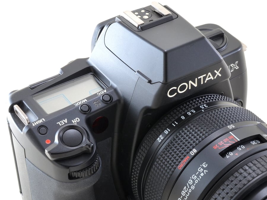 CONTAX NX / Carl Zeiss Vario Sonnar T* 28-80mm F3.5-5.6 ...