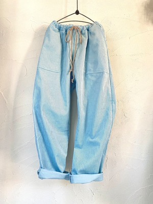 Nora pants / 親子畝コーデュロイ  col / ice blue