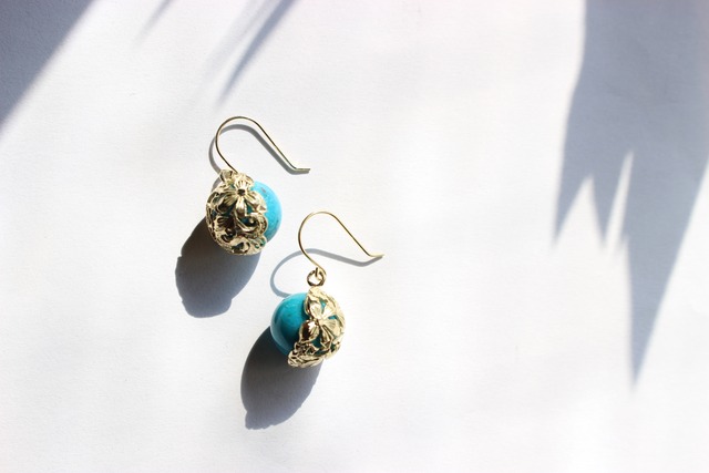 TURQUOISE EARRING